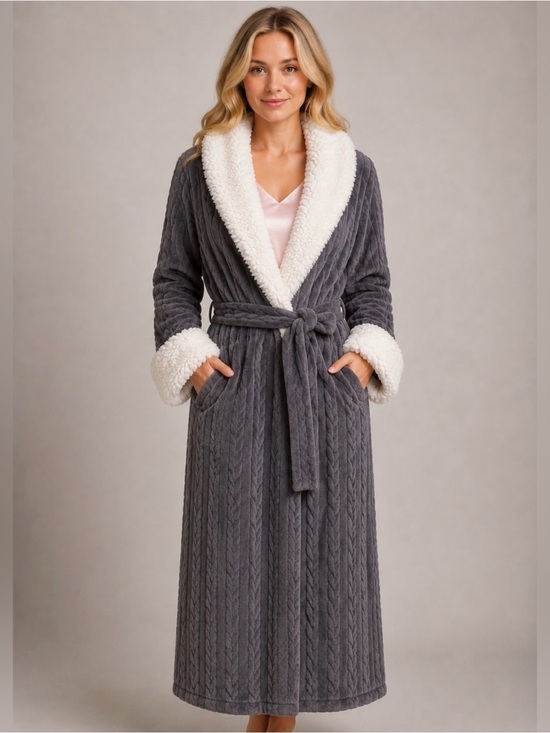 Liz Claiborne Other - Liz Claiborne Gray Cable-Knit Shawl Robe with Cream Sherpa Trim